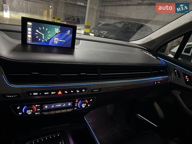 Внедорожник / Кроссовер Audi Q7 2018 в Киеве