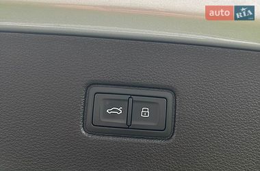Внедорожник / Кроссовер Audi Q7 2017 в Городке