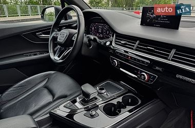 Внедорожник / Кроссовер Audi Q7 2018 в Киеве