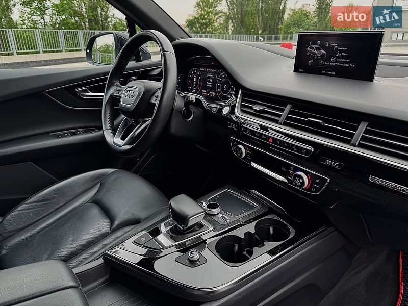 Внедорожник / Кроссовер Audi Q7 2018 в Киеве