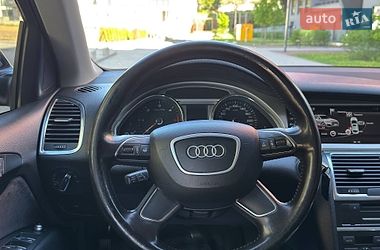 Позашляховик / Кросовер Audi Q7 2015 в Львові