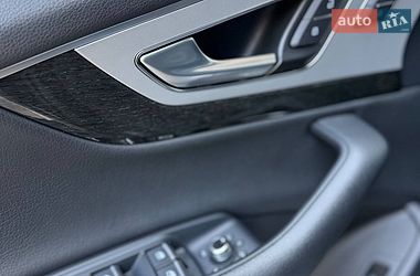 Позашляховик / Кросовер Audi Q7 2019 в Дніпрі