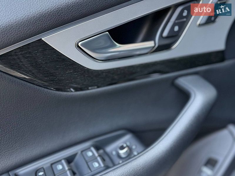 Позашляховик / Кросовер Audi Q7 2019 в Дніпрі