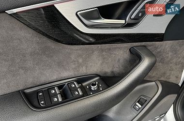 Внедорожник / Кроссовер Audi Q7 2017 в Киеве