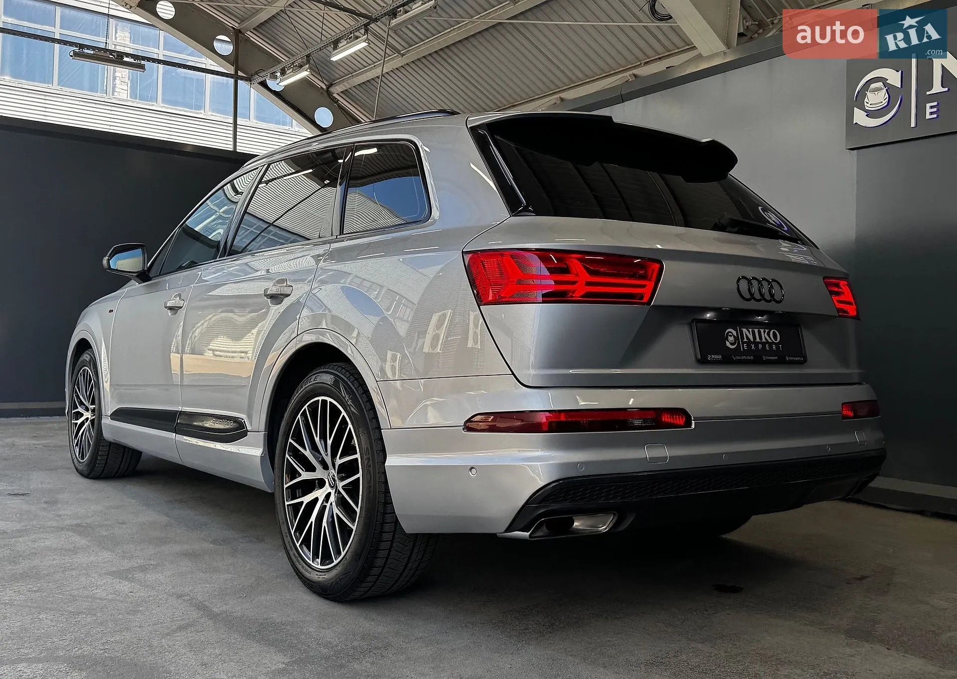 2017 Audi Q7 - мініатюра 12