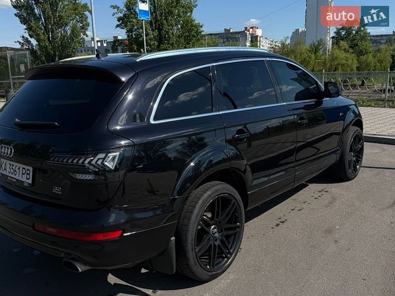 Внедорожник / Кроссовер Audi Q7 2012 в Киеве