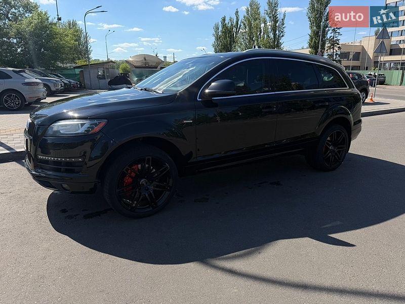 Внедорожник / Кроссовер Audi Q7 2012 в Киеве