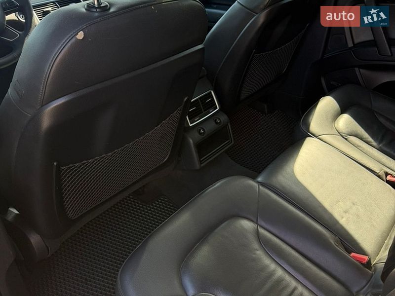 Внедорожник / Кроссовер Audi Q7 2012 в Киеве