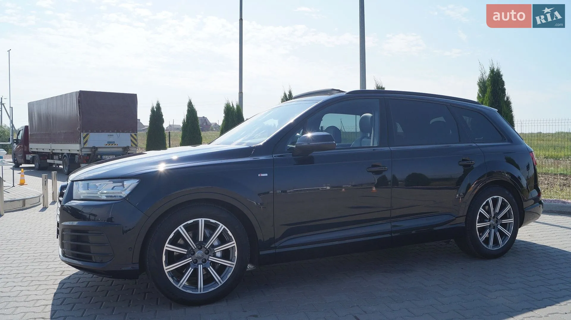 2017 Audi Q7 - мініатюра 38