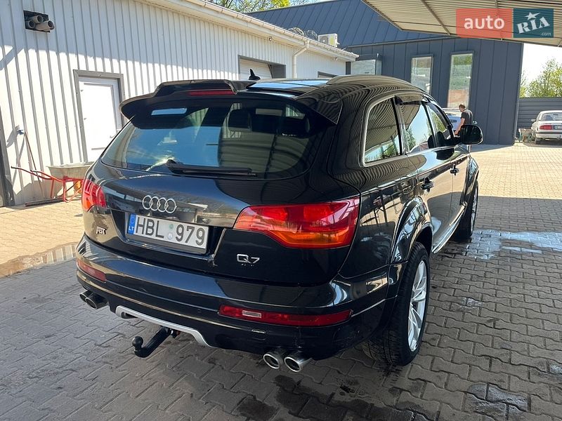 Внедорожник / Кроссовер Audi Q7 2006 в Сумах