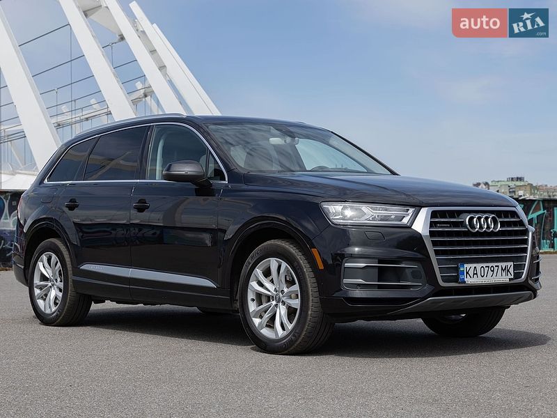 Внедорожник / Кроссовер Audi Q7 2016 в Киеве