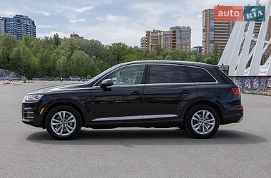 Внедорожник / Кроссовер Audi Q7 2016 в Киеве