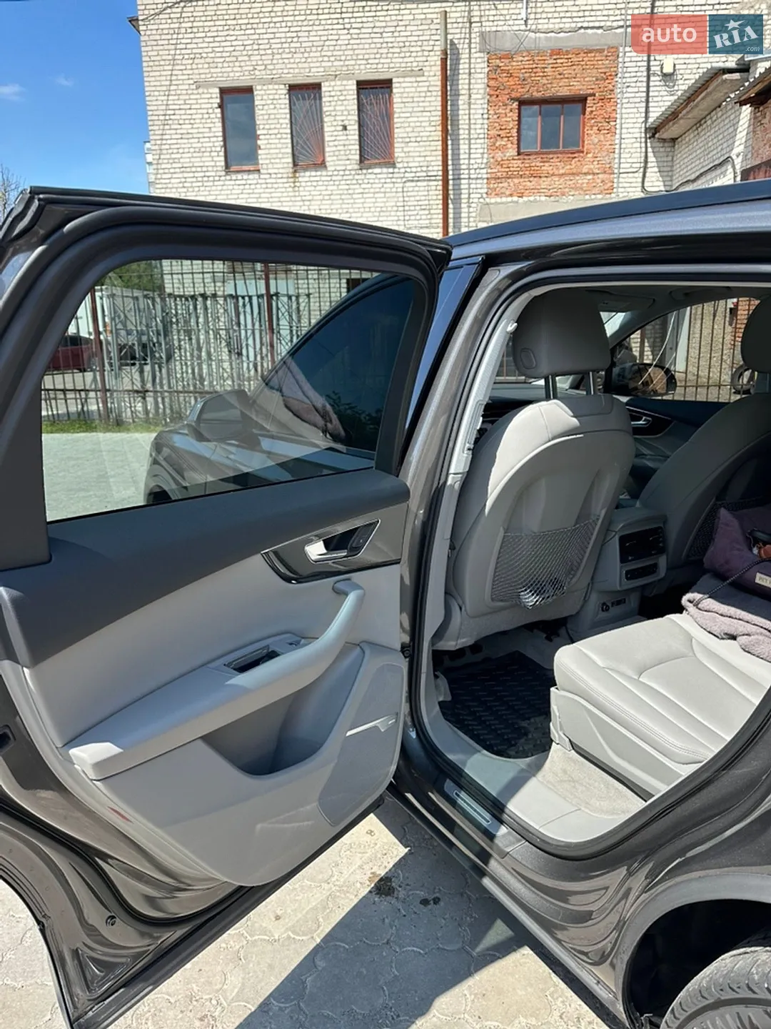 2020 Audi Q7 - мініатюра 17