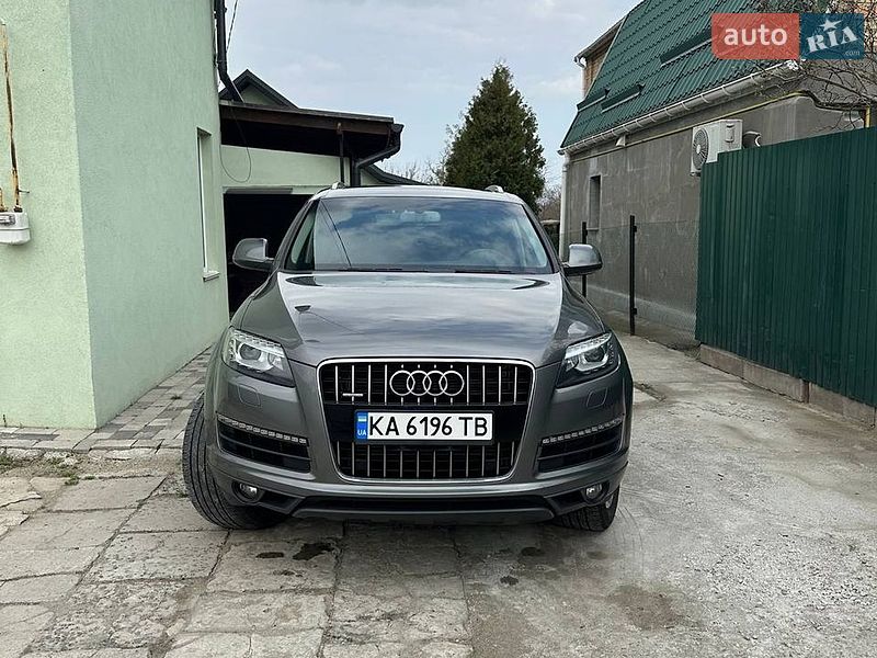 Внедорожник / Кроссовер Audi Q7 2012 в Киеве