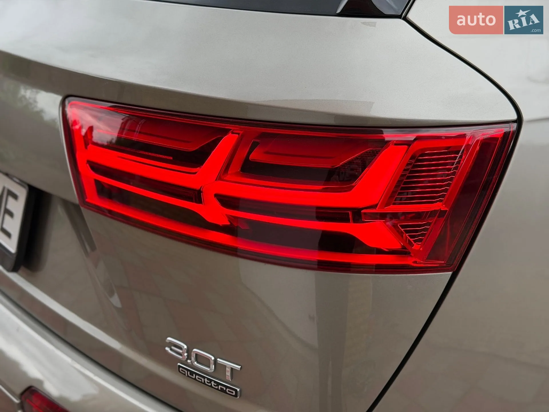 2016 Audi Q7 - мініатюра 17