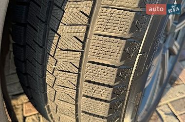 Позашляховик / Кросовер Audi Q7 2015 в Краснограді