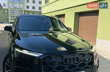 Позашляховик / Кросовер Audi Q7 2024 в Калуші