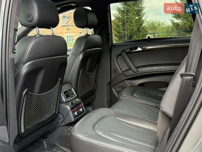 Внедорожник / Кроссовер Audi Q7 2015 в Львове