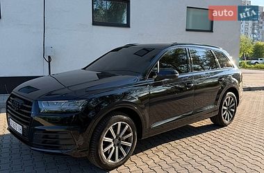 Позашляховик / Кросовер Audi Q7 2017 в Хмельницькому