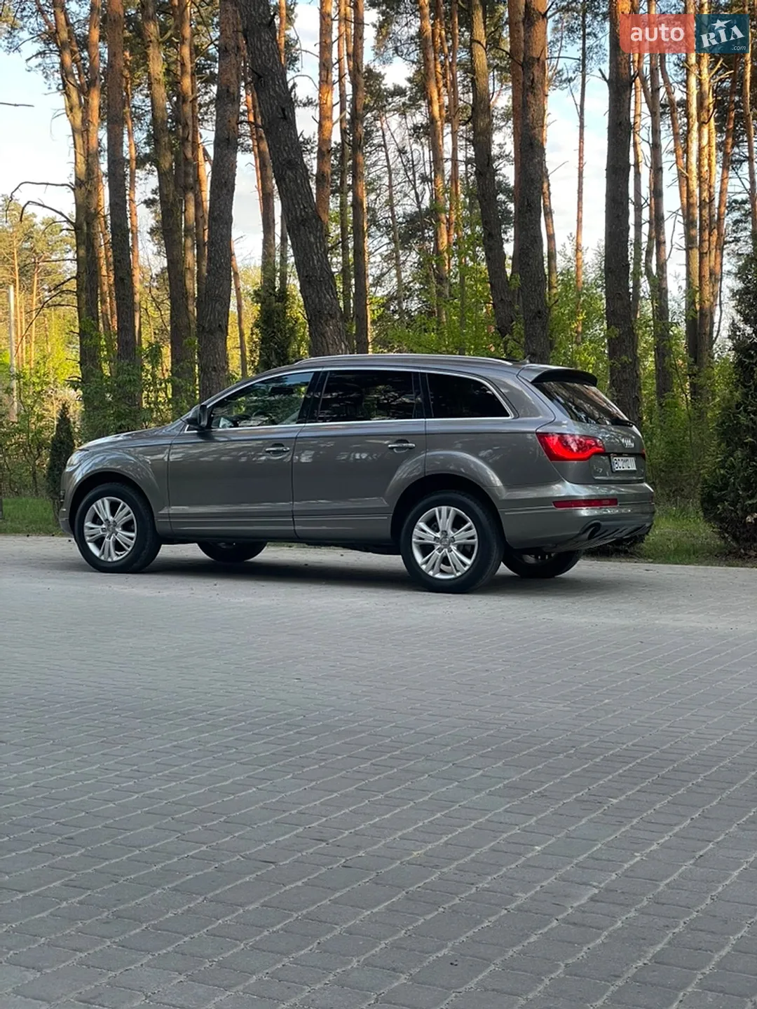 2010 Audi Q7 - мініатюра 6