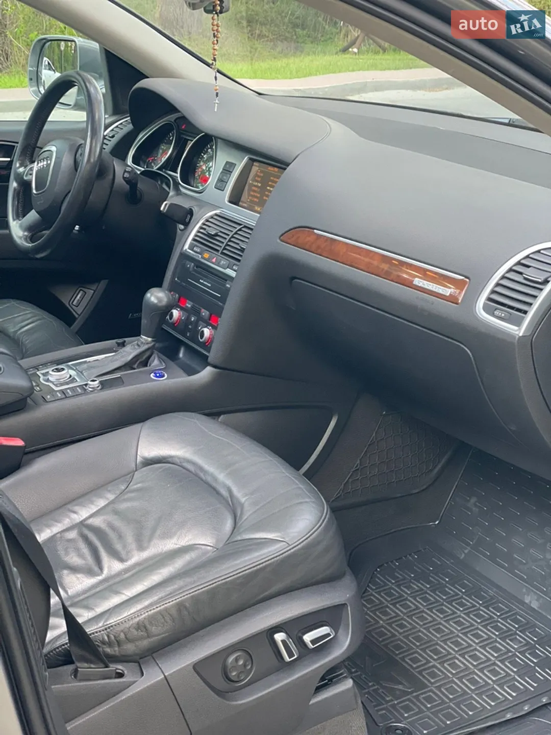 2010 Audi Q7 - мініатюра 23