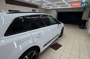 Внедорожник / Кроссовер Audi Q7 2021 в Киеве