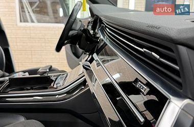 Внедорожник / Кроссовер Audi Q7 2021 в Киеве