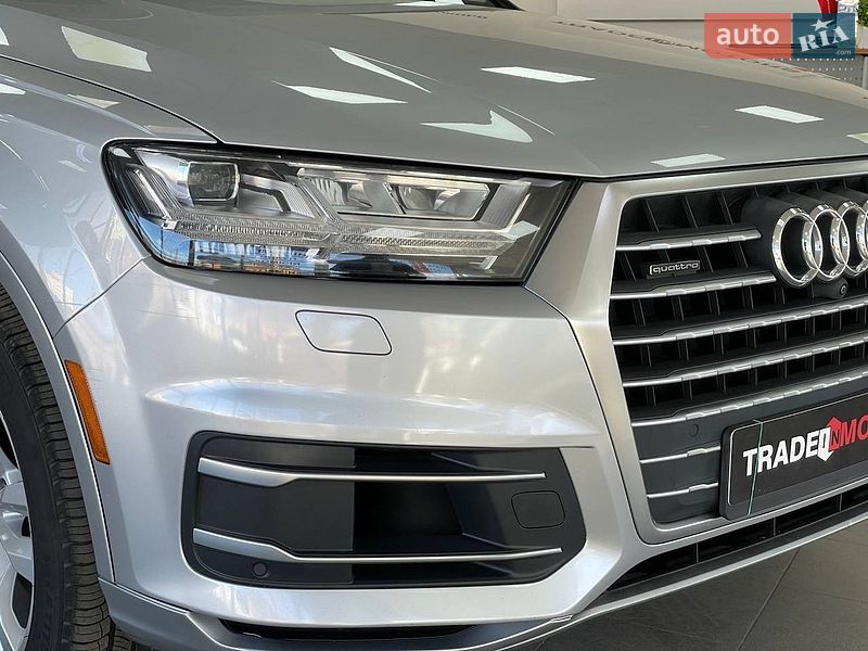 Внедорожник / Кроссовер Audi Q7 2017 в Киеве