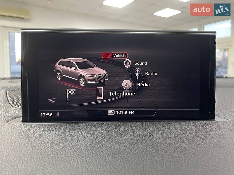 Внедорожник / Кроссовер Audi Q7 2017 в Киеве