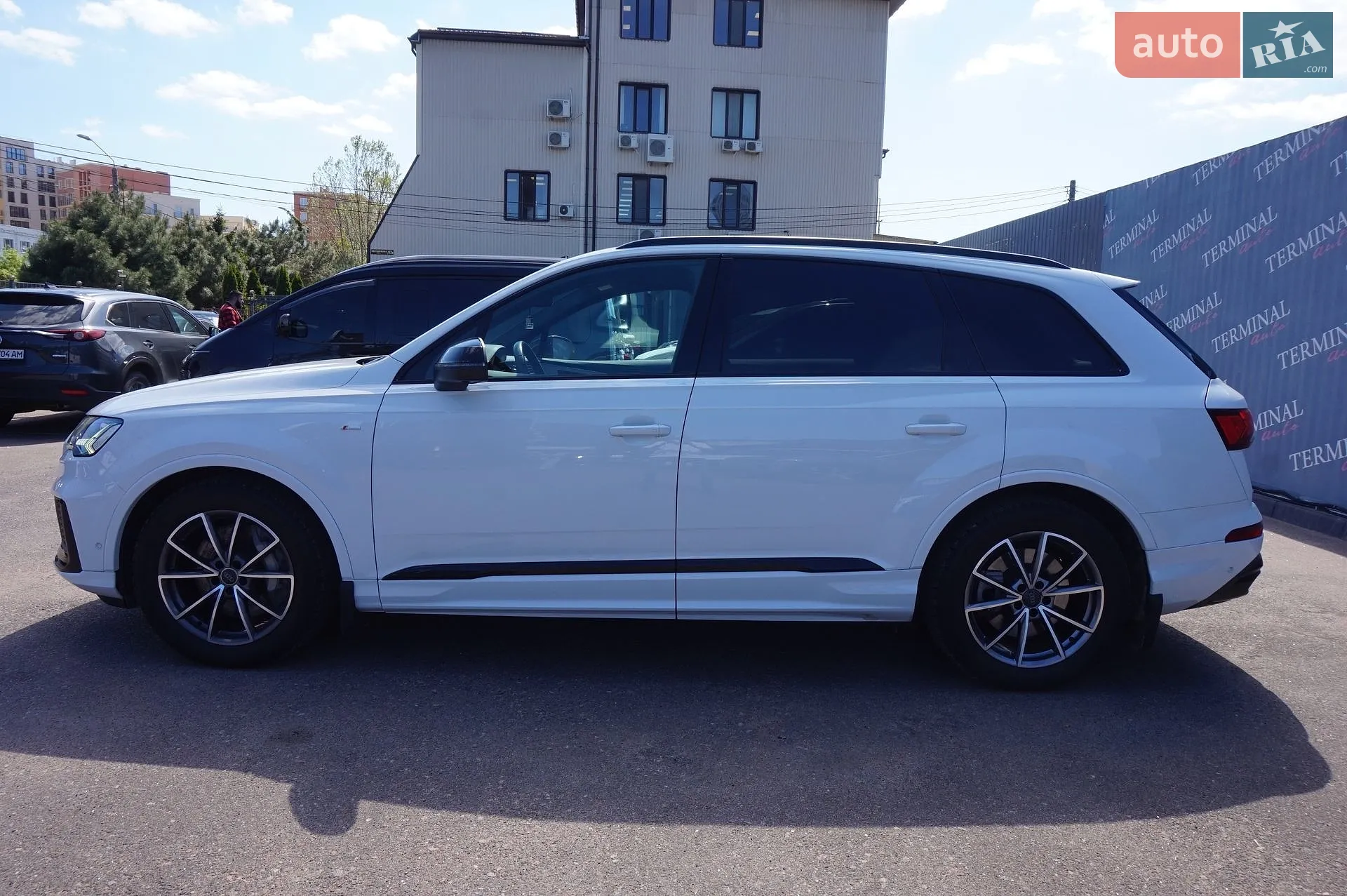 2020 Audi Q7 - мініатюра 9
