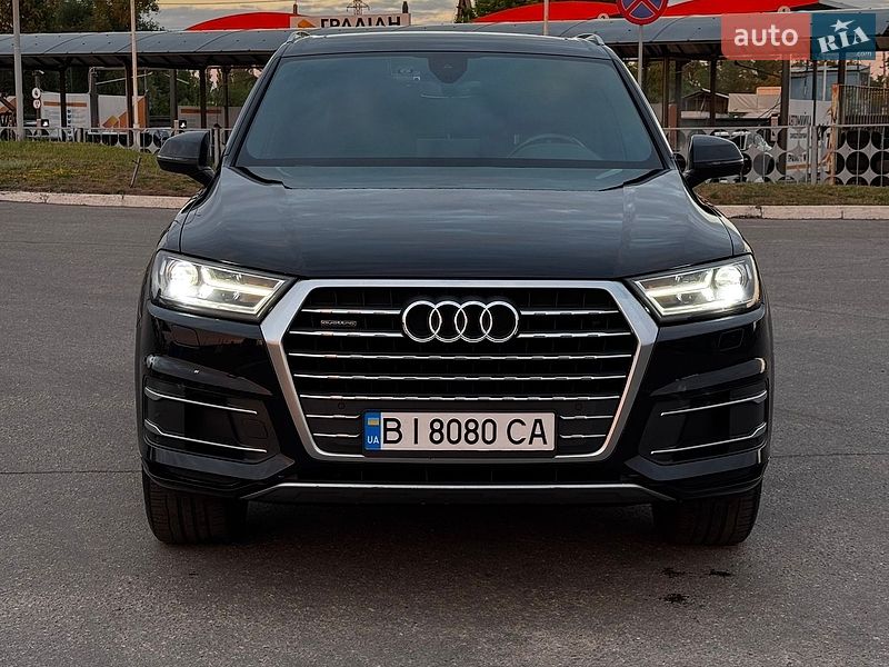 Внедорожник / Кроссовер Audi Q7 2017 в Кременчуге