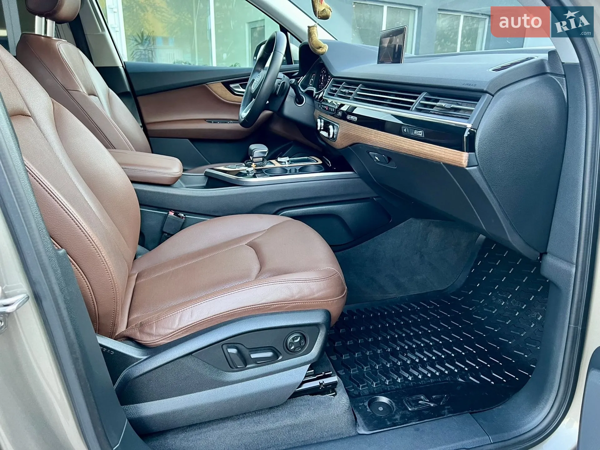 2016 Audi Q7 - мініатюра 39