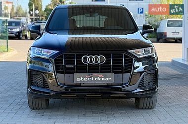 Позашляховик / Кросовер Audi Q7 2022 в Миколаєві