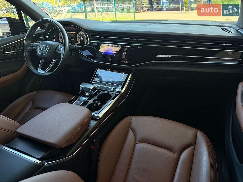 Позашляховик / Кросовер Audi Q7 2022 в Миколаєві