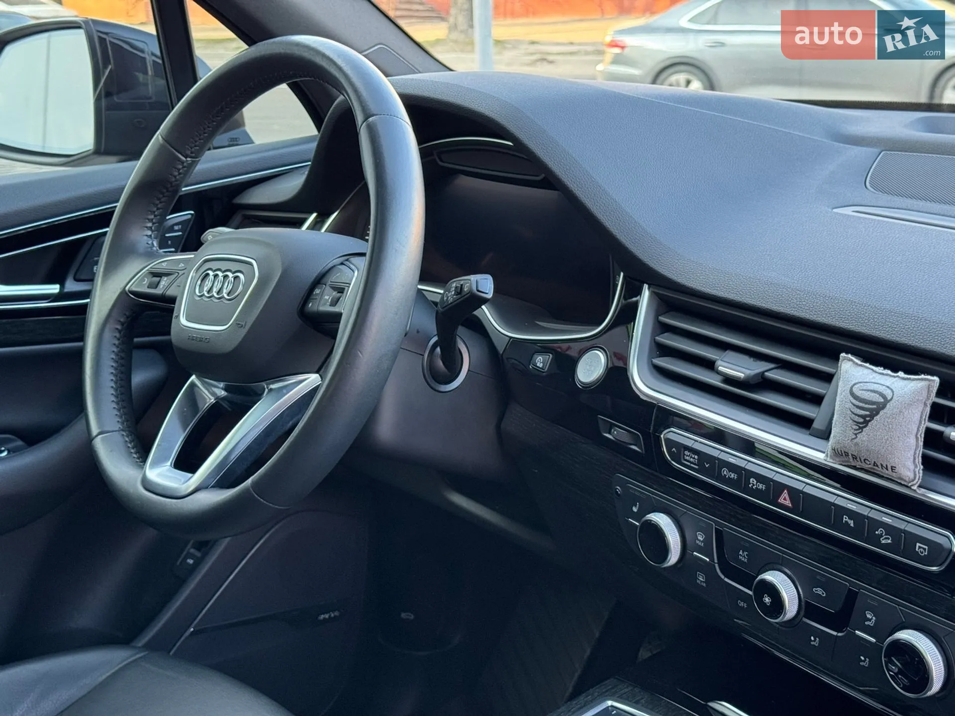 2019 Audi Q7 - мініатюра 16