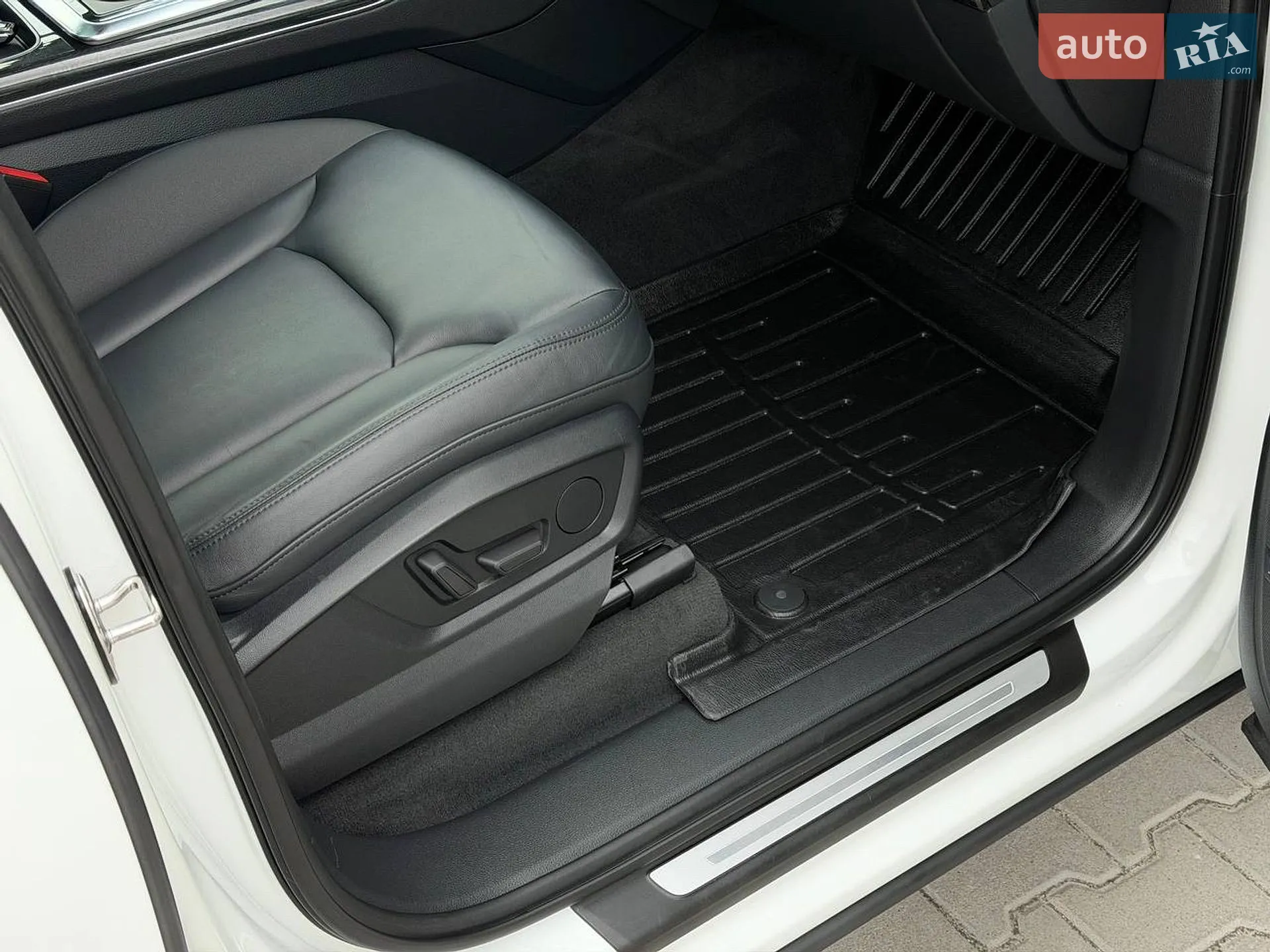 2019 Audi Q7 - мініатюра 75
