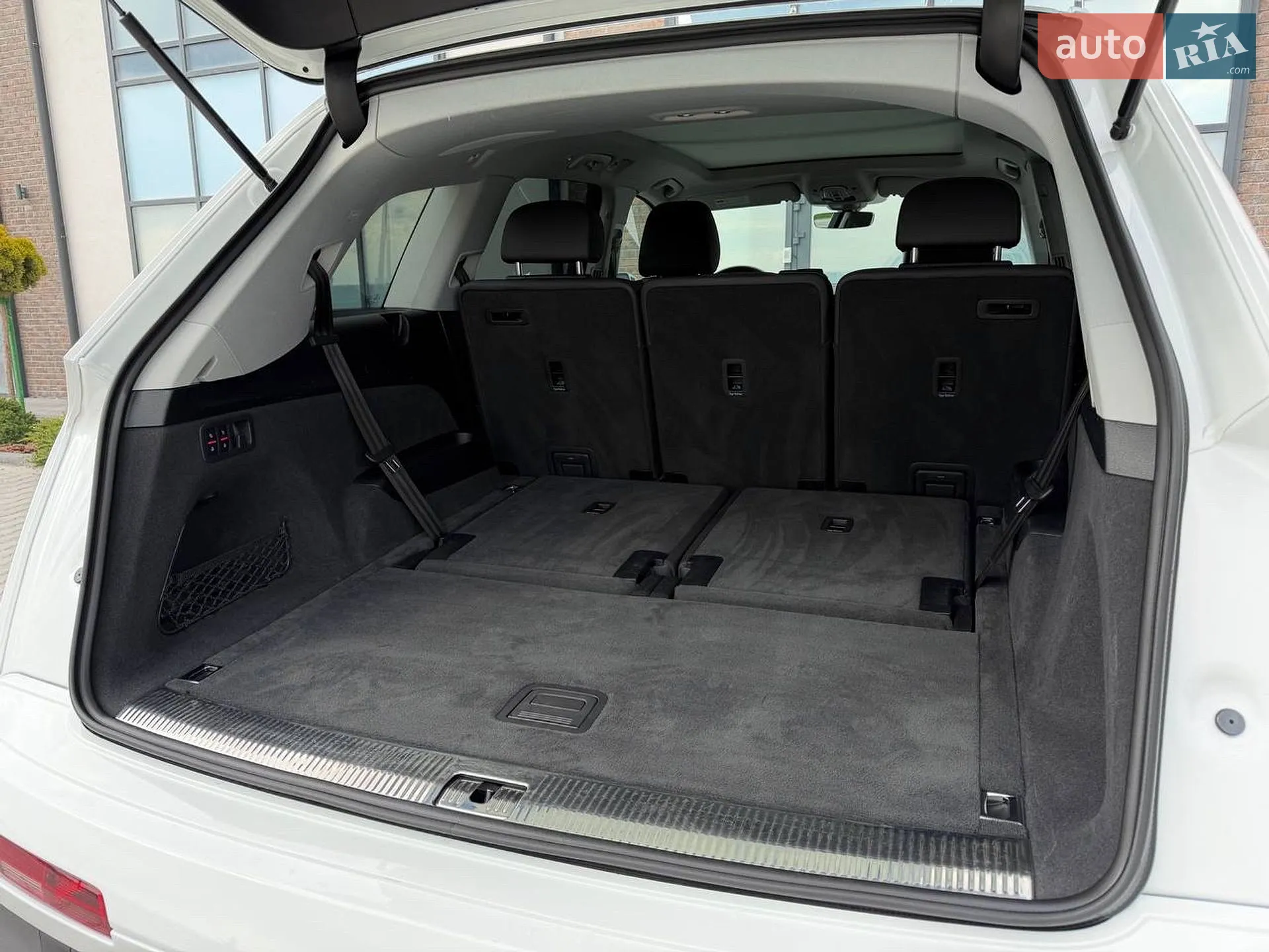 2019 Audi Q7 - мініатюра 82