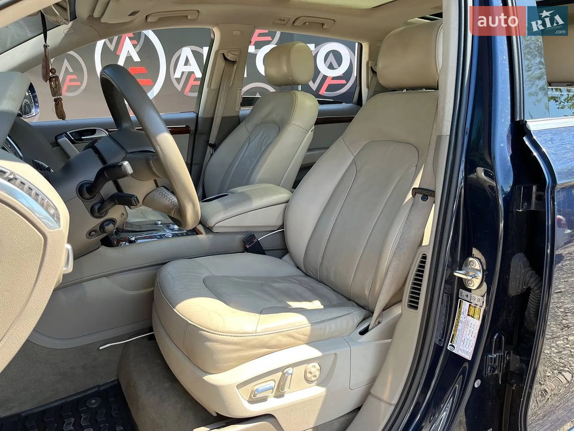 2013 Audi Q7 - мініатюра 13