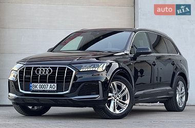 Внедорожник / Кроссовер Audi Q7 2020 в Сарнах