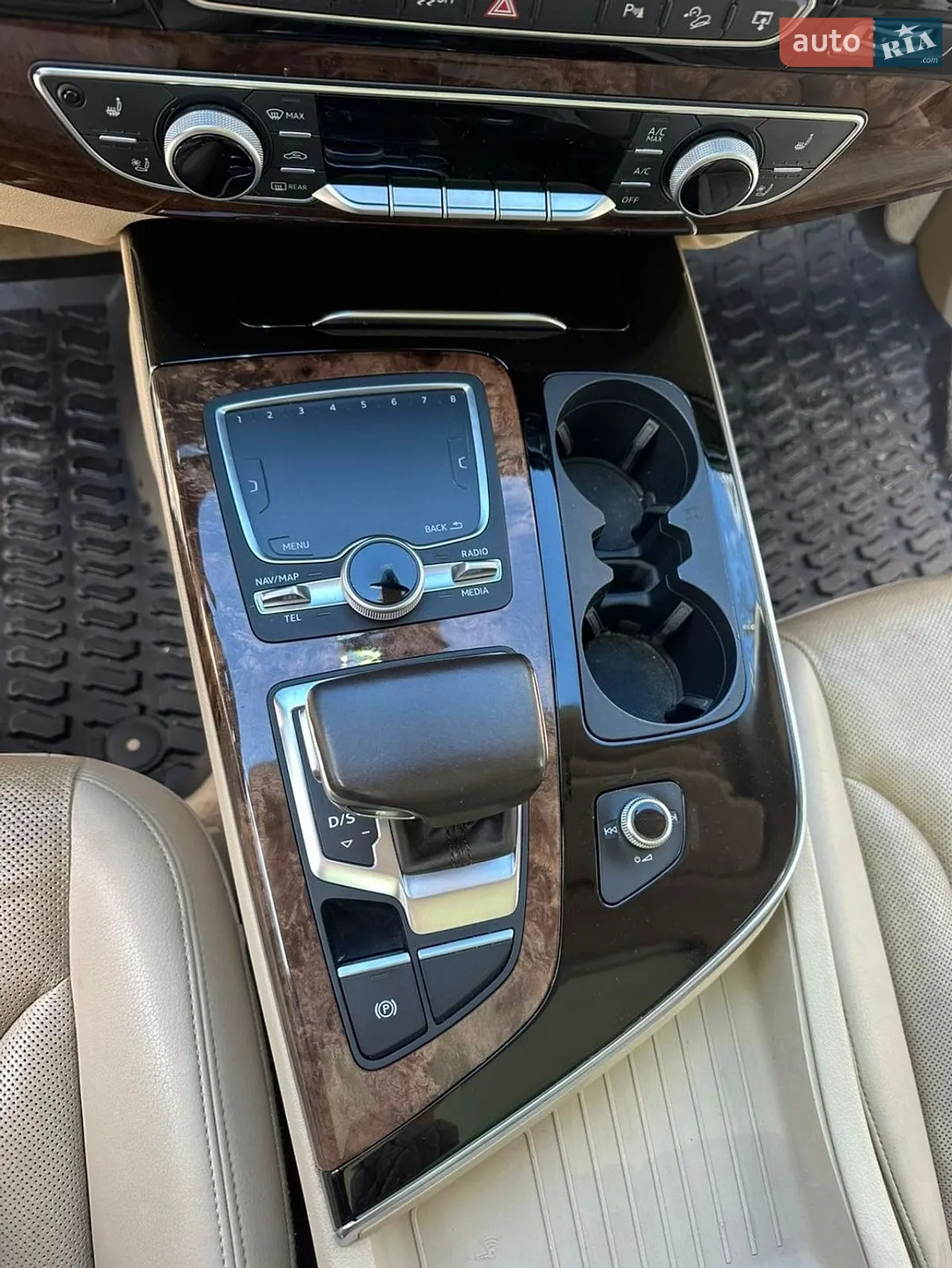 2017 Audi Q7 - мініатюра 15