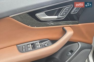 Позашляховик / Кросовер Audi Q7 2017 в Києві