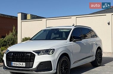 Позашляховик / Кросовер Audi Q7 2020 в Одесі