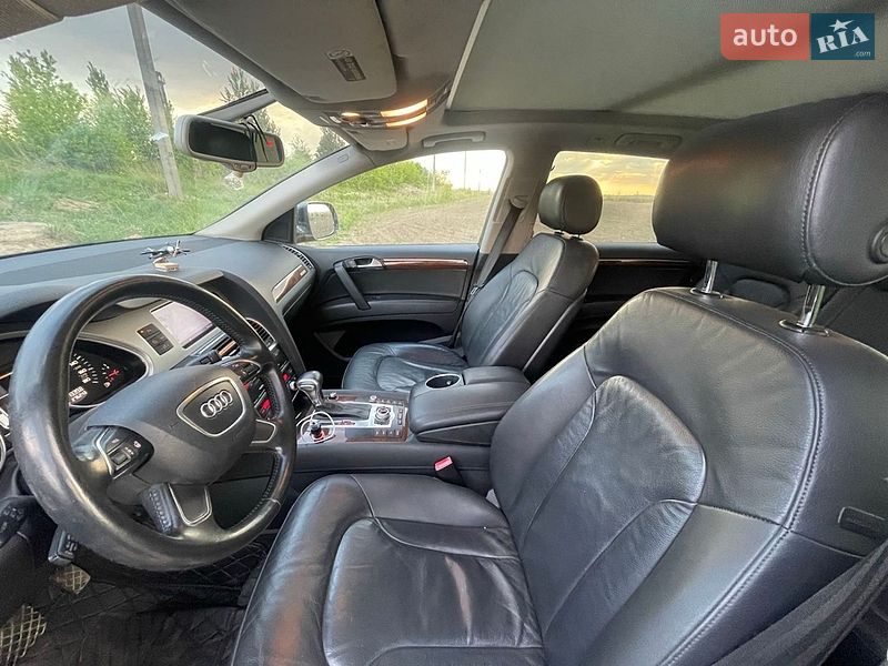 Внедорожник / Кроссовер Audi Q7 2012 в Ровно