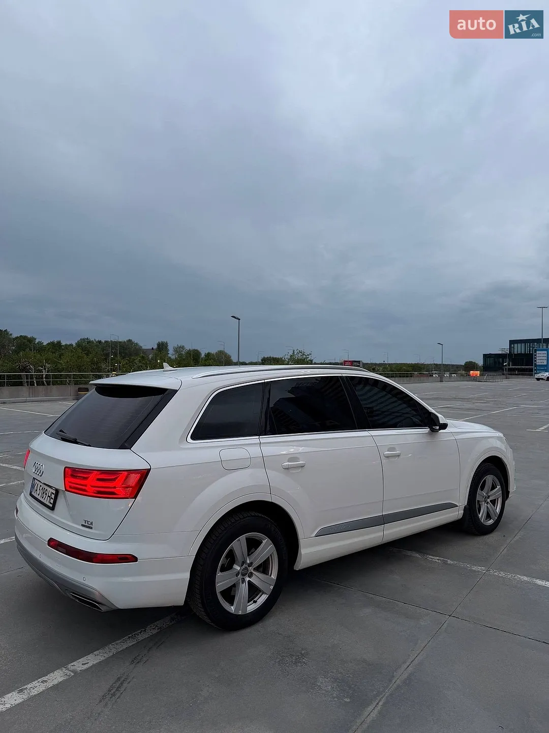 2017 Audi Q7 - мініатюра 3