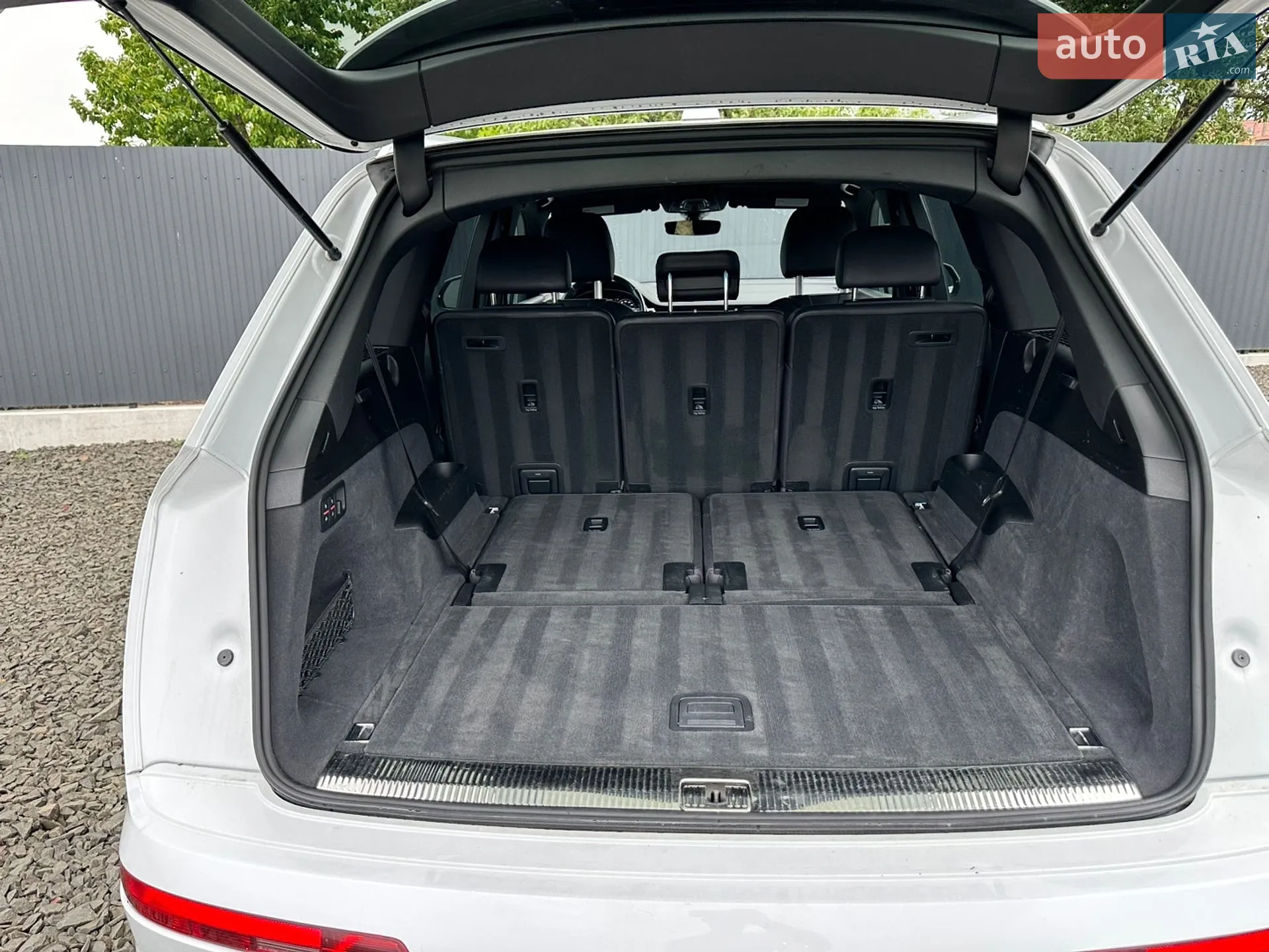 2016 Audi Q7 - мініатюра 162