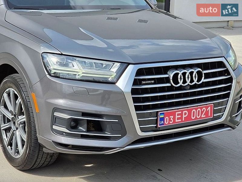 Позашляховик / Кросовер Audi Q7 2017 в Одесі