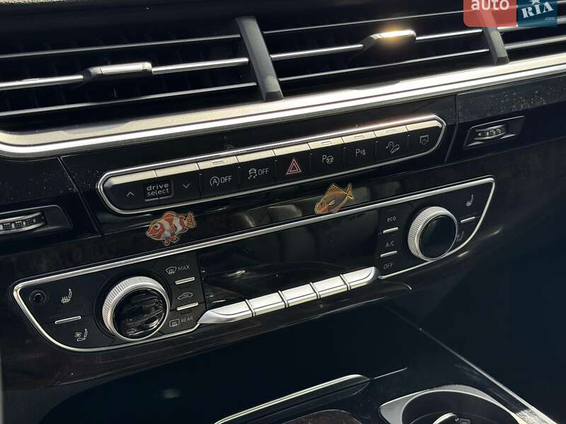 Позашляховик / Кросовер Audi Q7 2018 в Львові