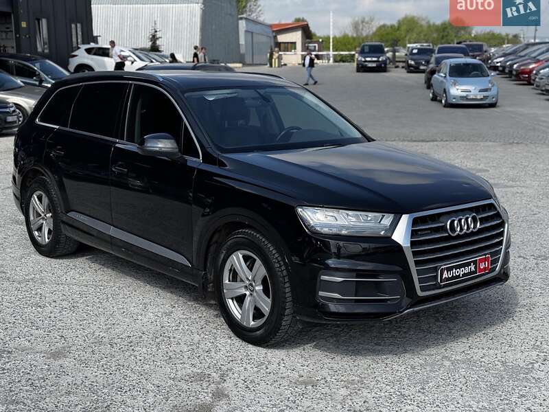Позашляховик / Кросовер Audi Q7 2018 в Львові