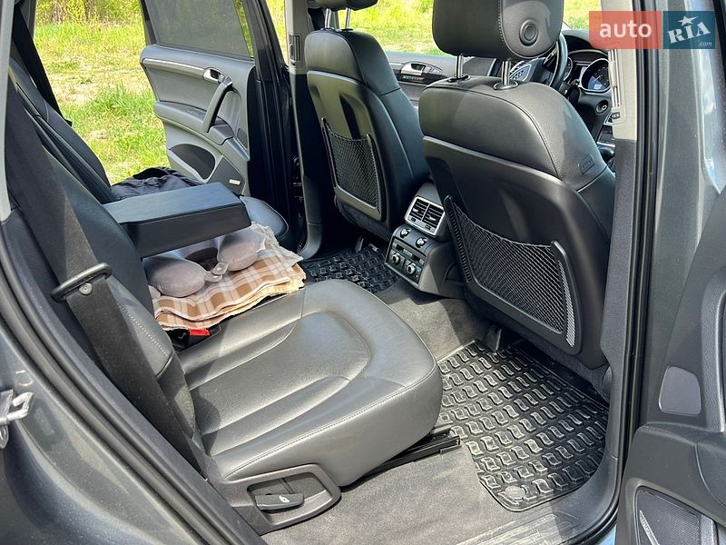 Позашляховик / Кросовер Audi Q7 2012 в Львові