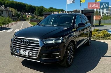 Позашляховик / Кросовер Audi Q7 2018 в Львові